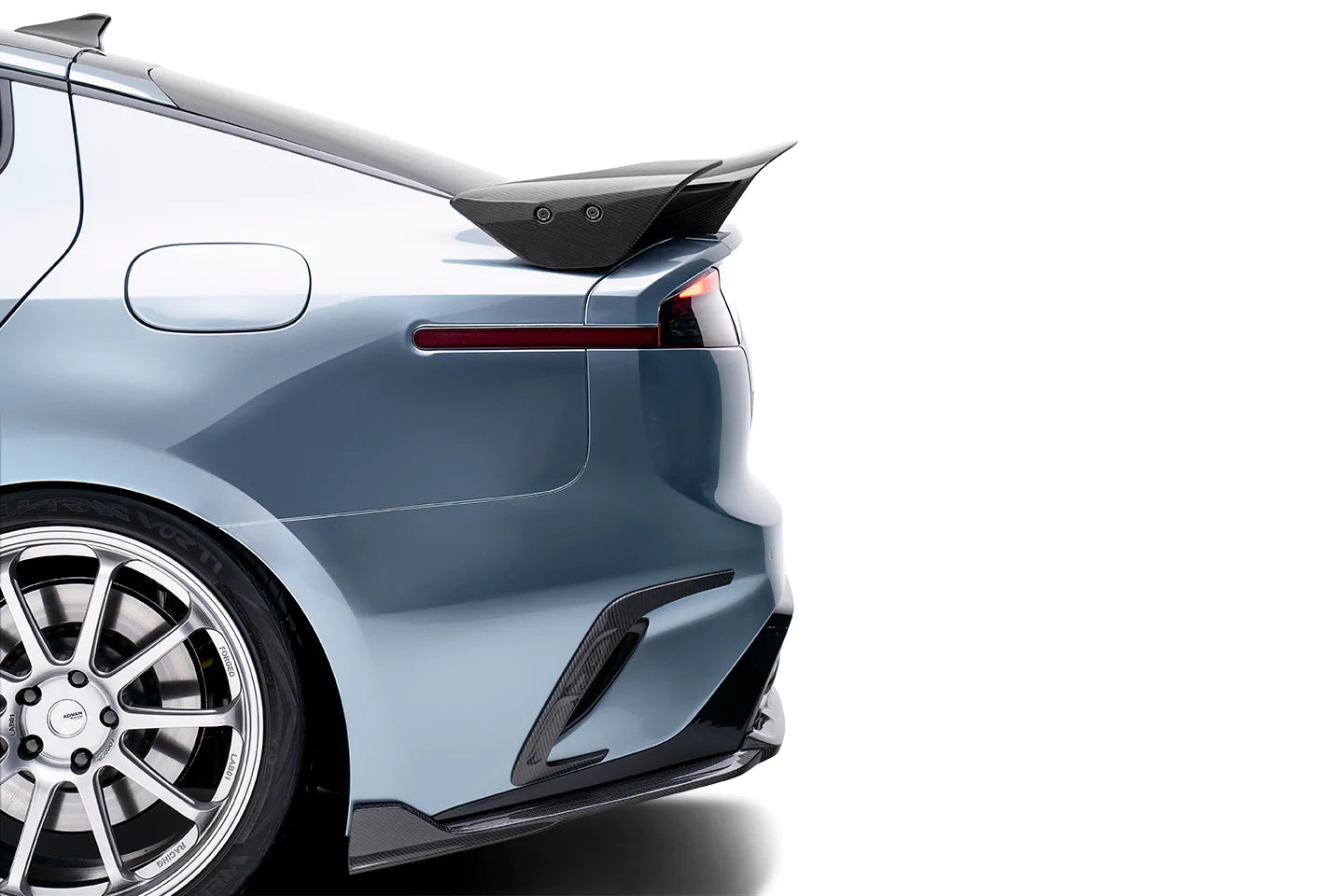 Kia Stinger Carbon Fiber Trunk Spoiler V3