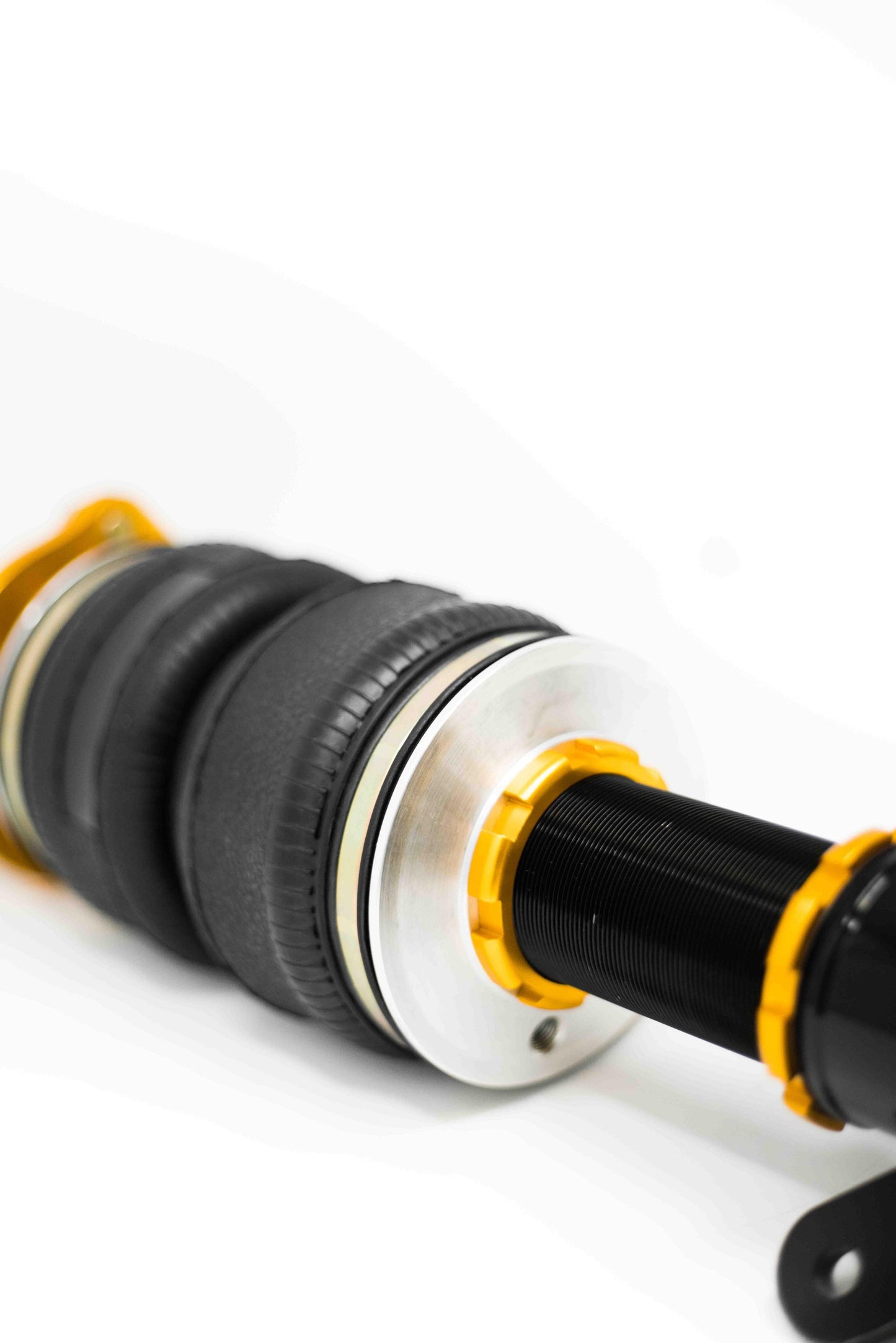 Dynamic Pro Air Struts - Mitsubishi Outlander 2003-2006 (CU/ZE/ZF)